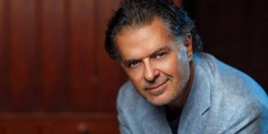 راغب علامة يرد على تكهنات الطلاق: “ما يحدث هو مجرد محبة”