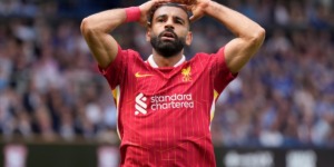 انتقادات جماهيرية لمحمد صلاح