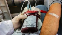 التبرع بالدم.. حركة بسيطة تحيي الملايين