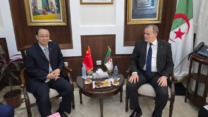 رزيق يبحث مع السفير الصيني سبل تعزيز التعاون الاقتصادي