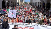 آلاف المغاربة يخرجون في مسيرة حاشدة رفضاً للتطبيع مع الكيان الصهيوني
