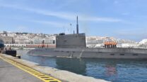 رسو المفرزة التابعة للأسطول العسكري الروسي بميناء الجزائر