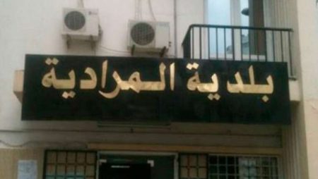 السكان يجددون مطلبهم بتمكينهم من ملاعب جوارية…غياب العقار لايزال يرهن إنشاء فضاءات ترفيه بالمرادية