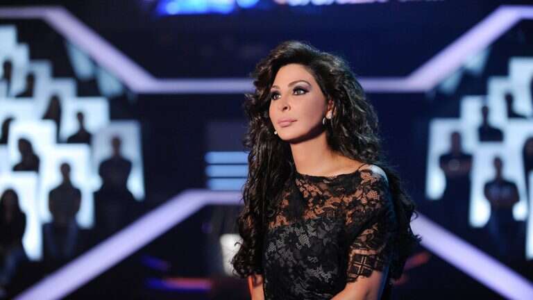 رغم قرار اعتزالها.. إليسا تتعاقد مع شركة جديدة لإدارة أعمالها الفنية في مصر