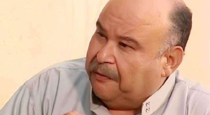 أشرف زكي يوقف علاء زينهم بتهمة تشغيل فنانين