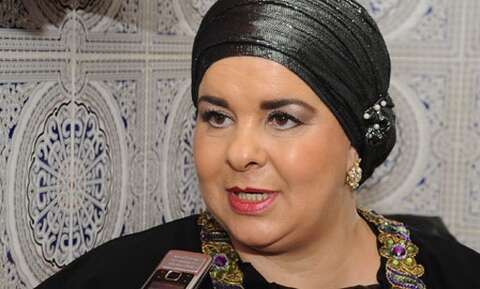 نادية بن يوسف تؤجل جديدها