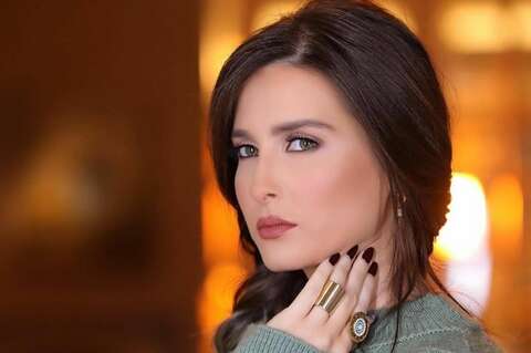 الحجر المنزلي لم يسبب لها أي ملل.. كنزة مرسلي: لست من الذين ينتظرون المسلسلات