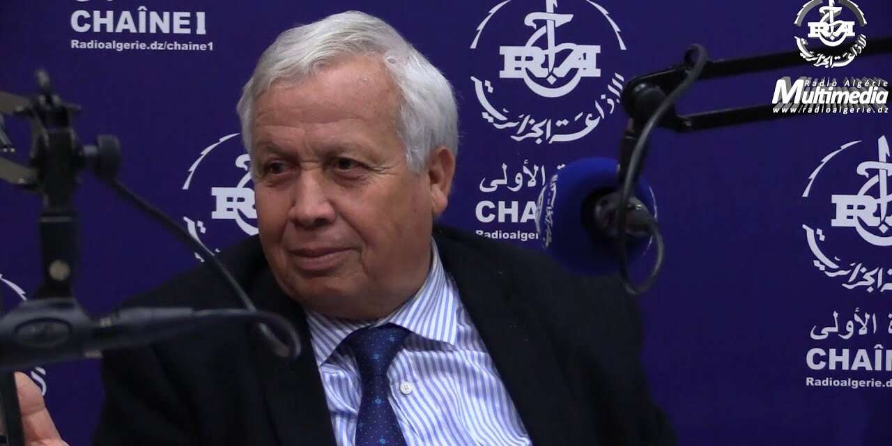 الدستور الجديد يضع حدا نهائيا للسلطة المطلقة لرئيس الجمهورية