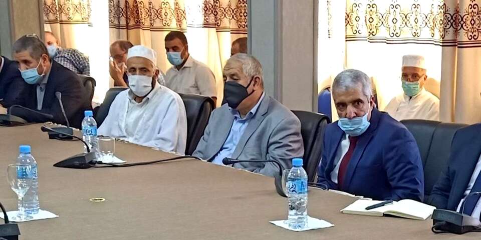 يجوز إخراج الزكاة قبل موعدها