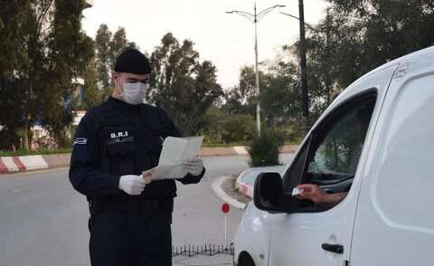 والي الجلفة يمنع منح التراخيص الإستثنائية لتنقل  المواطنين