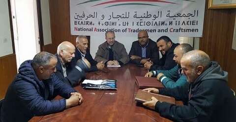 خلال أيام العيد.. جمعية التجاروالحرفيين  تدعوالالتزام بقوائم المداومة