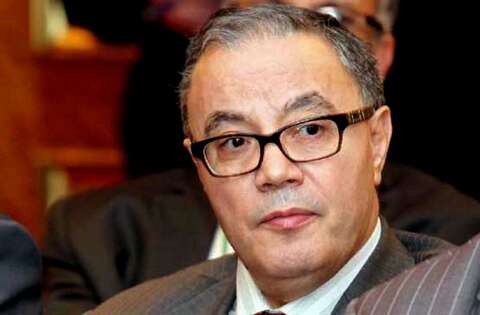 عمر بلاني: “استثناء الجزائيين من دخول الاتحاد الأوروبي مرتبط بالوباء في البلاد”
