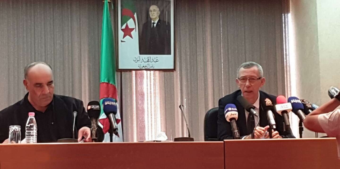 الوصاية والولاء والبيروقراطية أدت لكوارث اقتصادية… ♦ العربي ونوغي : 15 شرطا لتوزيع الإشهار العمومي