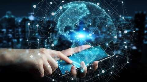 انطلاق فعاليات الصالون الدولي الرقمي للتجارة والتسويق