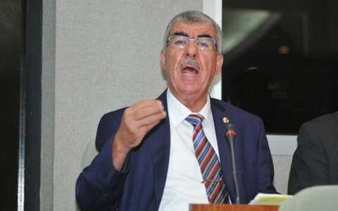 الاستنجاد بجراد لتصحيح أحكام إدماج مساعد مهندسي الإعلام الآلي في التسيير