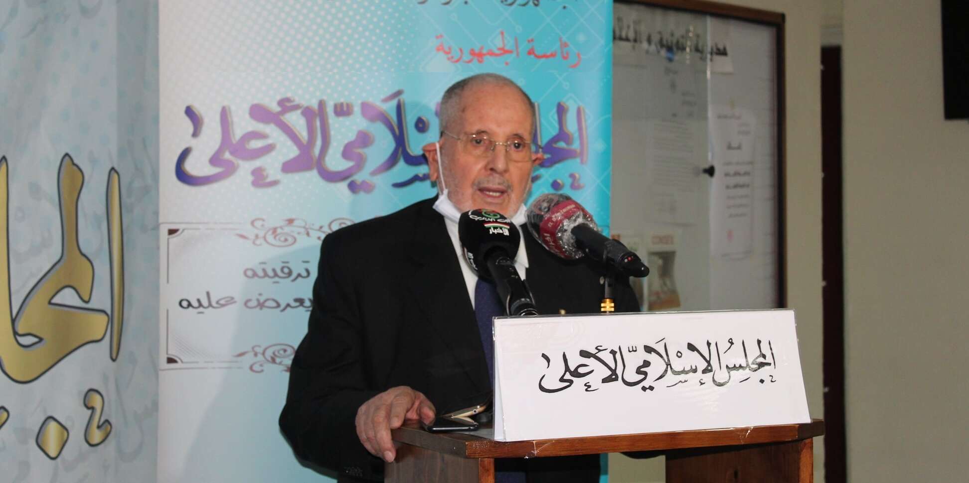 الإساءة للإسلام والرسول “تطرفٌ”.. التطرف صادر عن مسؤول يعتبر نفسه حاميا لقيم الإخاء والحرية والمساواة