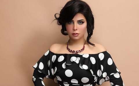 أعلنت عن جرأتها في مغازلتهم.. شمس الكويتية تصف الرجال بكلمات قاسية