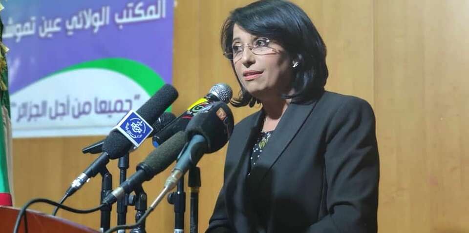 رئيسة حزب تجمع أمل الجزائر “تاج” فاطمة زرواطي: التصويت بنعم يعد تكريسا لتعزيز الرقابة الدستورية وضمان الشفافية
