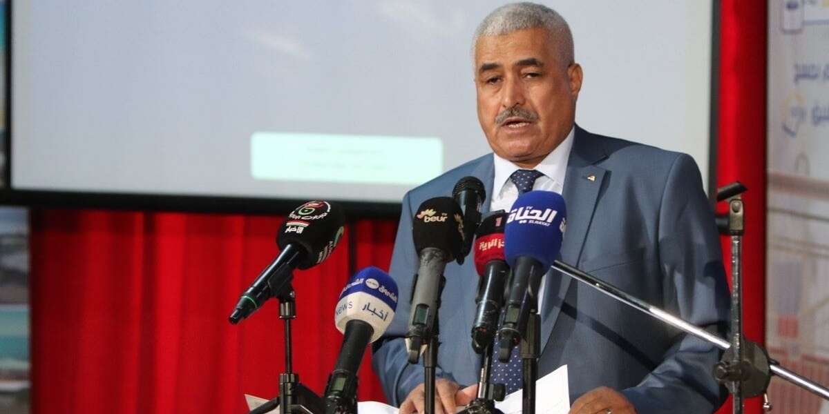 ضمن عدة إجراءات للقضاء على البيروقراطية.. دراسة ملفات اعتماد الوكالات السياحية والفنادق خلال شهر