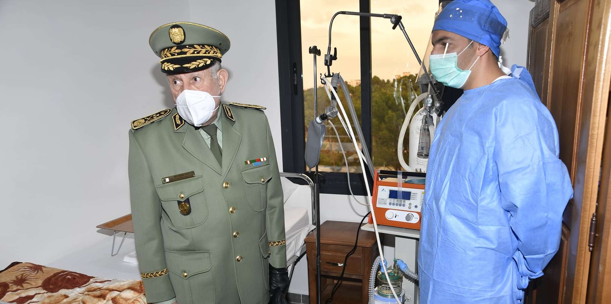 الجيش يفتح هياكله للتكفل بالمواطنين مرضى كورونا.. ♦ شنقريحة: المستشفيات الميدانية جاهزة للتخفيف عن المؤسسات الصحية المدنية