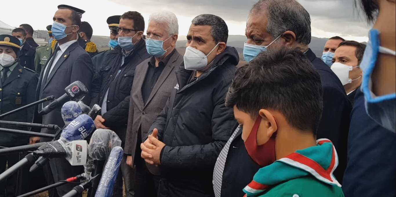 غلق المدارس غير مطروح واتصالات جارية لاقتناء لقاح كورونا.. الجزائر ستواجه الموجة الثانية من الجائحة بنفس العزيمة