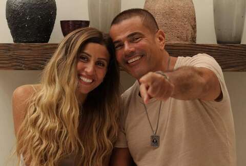 بعد أنباء انفصالها عن عمرو دياب… زوجة أحمد الفيشاوي تدعم دينا الشربيني