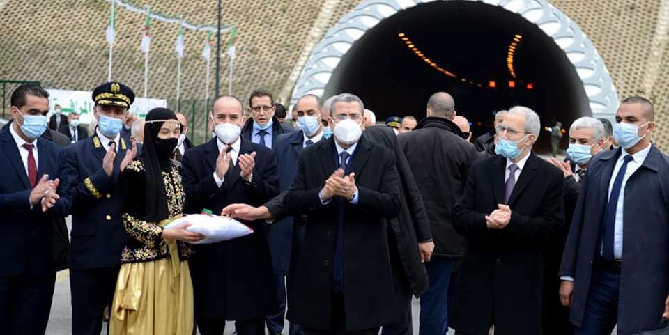 “الجزائر الجديدة ليست شعارا فقط”.. الطريق السيار استراتيجي يربط البحر الأبيض المتوسط بإفريقيا ودول الساحل