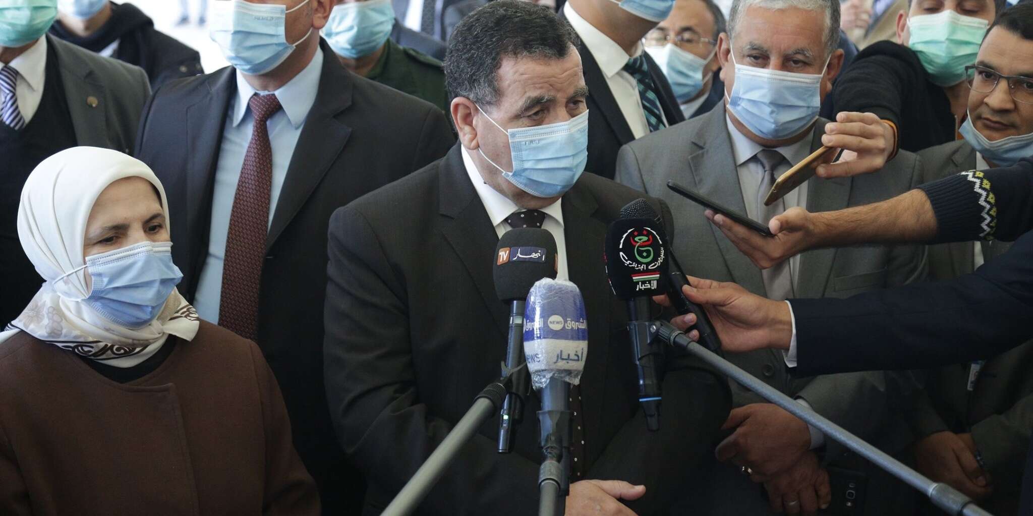 وزير العمل : ادماج  365 الف  متعاقد باثر رجعي بداية من 2021