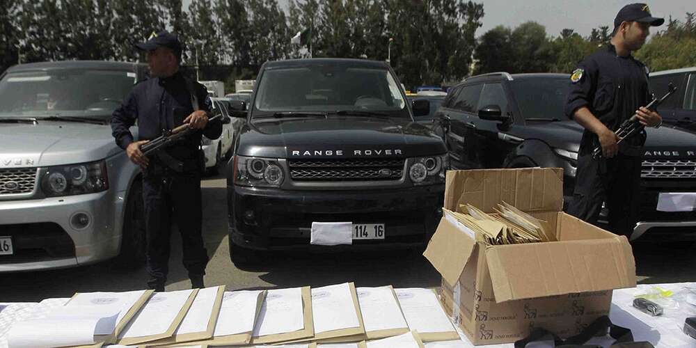 فيما تم حجز 53 سيارة.. أمن تيبازة يطيح بشبكة تهريب دولي للسيارات