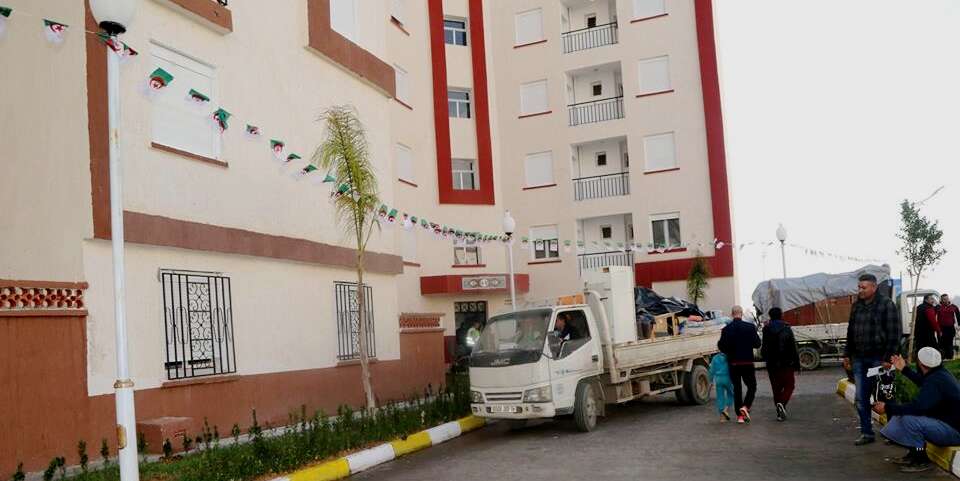 نحو مـراجعة شــروط الاستفادة من السكن الاجتـماعـي
