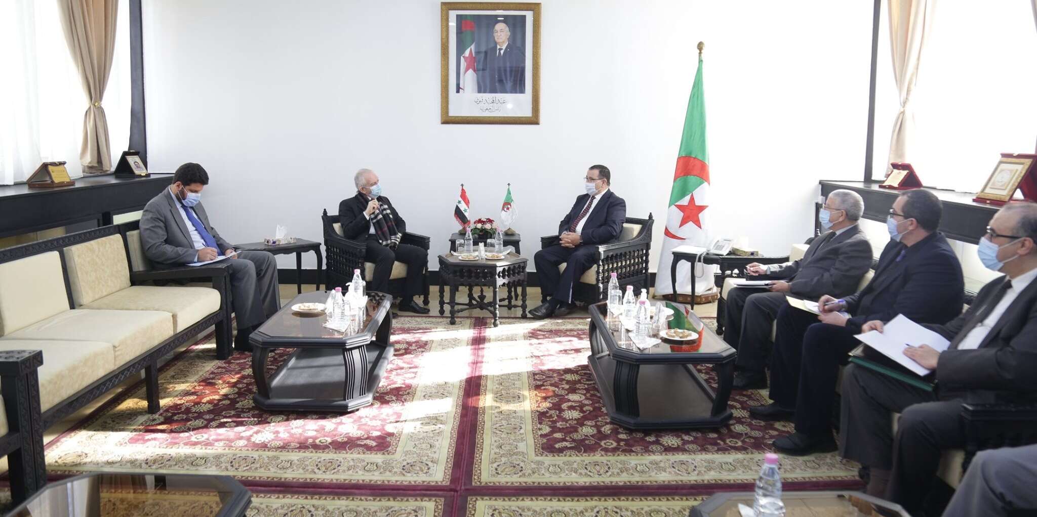 جعبوب وسفير سوريا يتباحثان فرص العمل والتشغيل بين البلدين