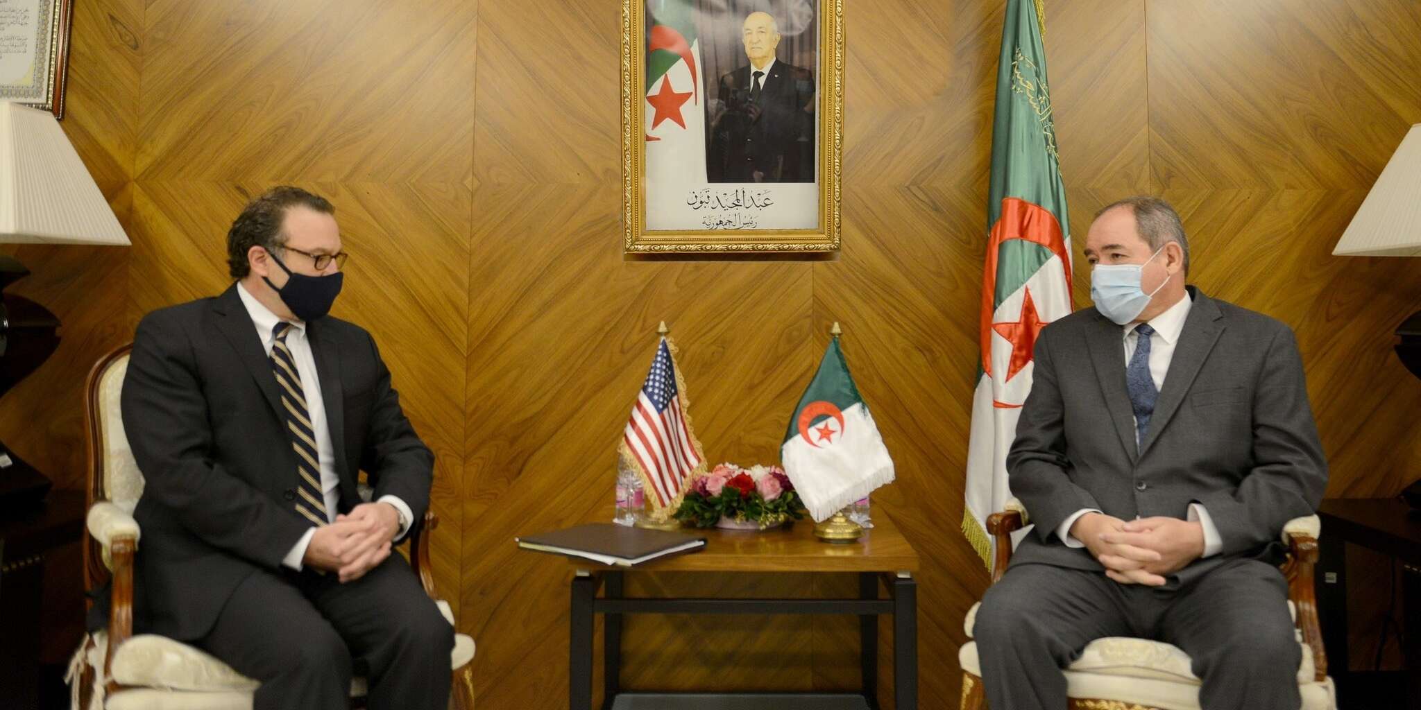 ” الجزائر تنتظر من واشنطن الحياد لإحراز تقدم في قضايا السلام الدولي”.. ♦  الولايات المتحدة ترغب في المزيد من الاستثمارات في الجزائر