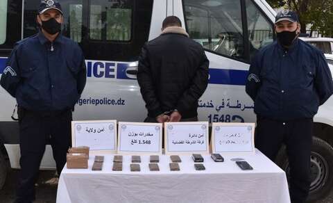 حجز 1 كلغ من المخدرات بغرداية