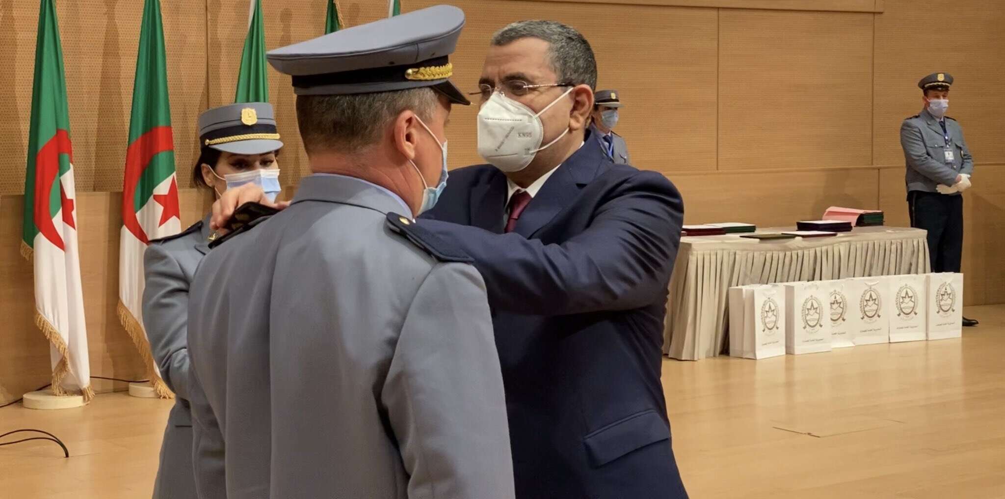 جراد يدعو الجمارك المساهمة في جهود الدولة لمكافحة الفساد