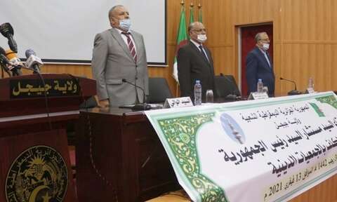 والي جيجل يخصص كل يوم خميس لاستقبال الجمعيات