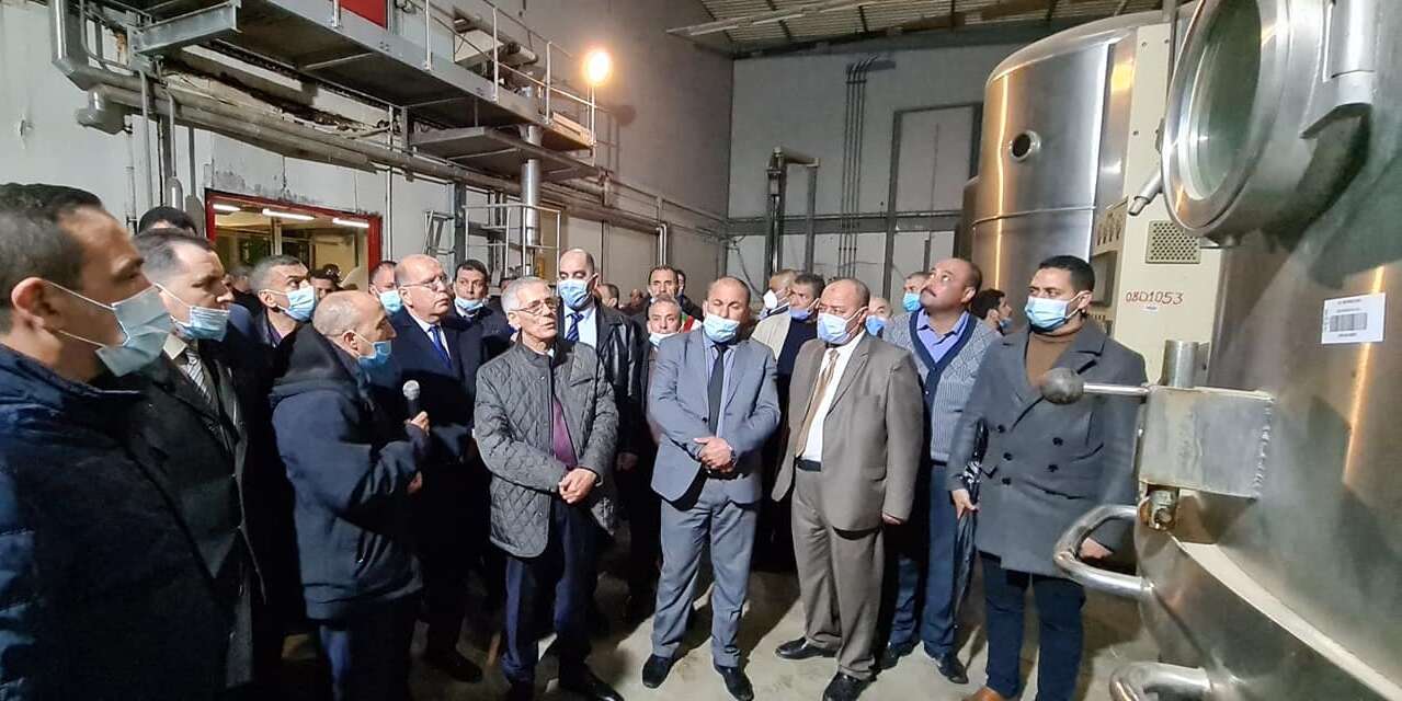 وزير الصناعة يسعى لبعث الاستثمار بقالمة.. أيت علي يأمر بإعادة تشغيل مصنع الخميرة