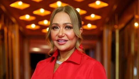 فنان تونسي يكشف عن علاقة حب جمعته بليلى علوي