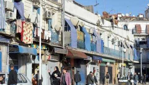 بعد مرور 10 سنوات على منح الكوطة للبلدية.. أصحاب الضيق بباب الوادي يطالبون بنشر القائمة