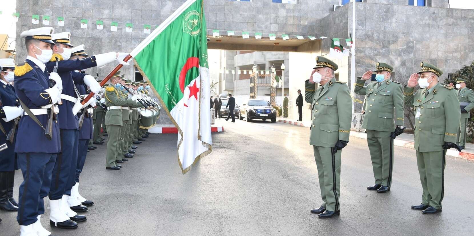 مجلة الجيش: أطراف تخريبية تحرض العمال على الإضرابات.. خطط لخلق الندرة في السلع ورفع الأسعار