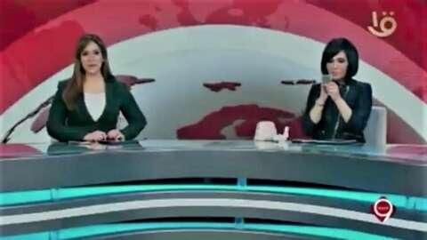 لوضعها “الماكياج” على الهواء.. إحالة مذيعة في التلفزيون المصري للتحقيق