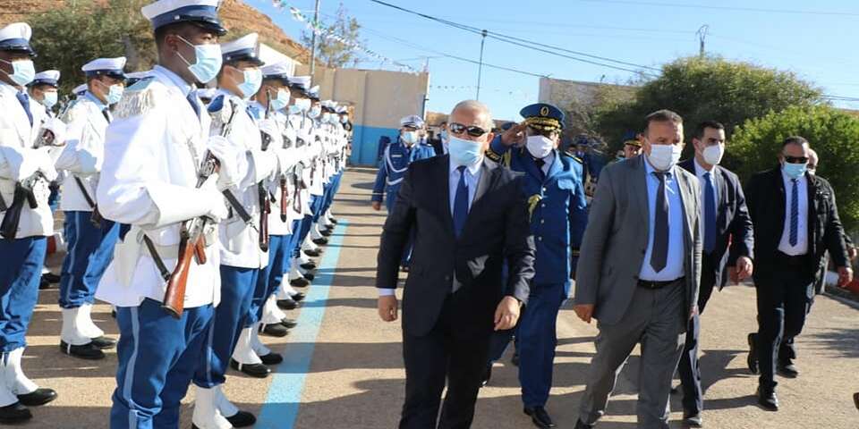 أونيسي يتفقد منشآت شرطية قيد الإنجاز بغرداية