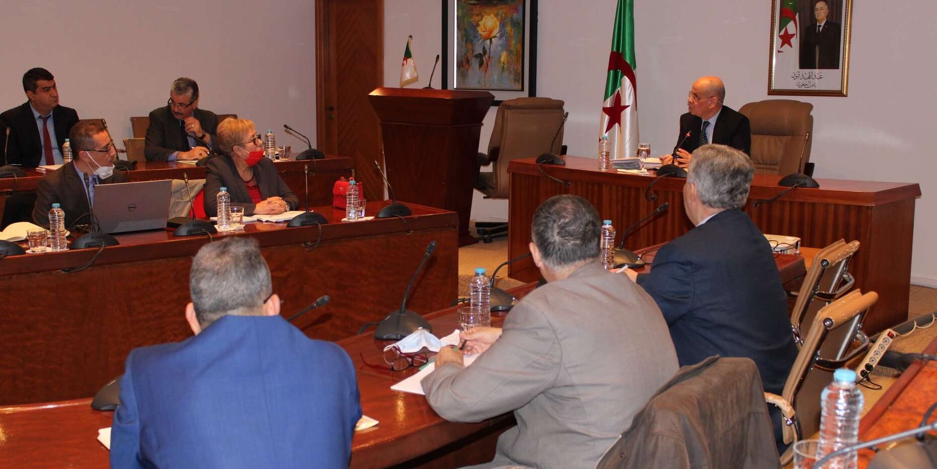 لتحسين جودة خدمات المؤسسات.. وزير الصناعة يلح على تبسيط الإجراءات الإدارية