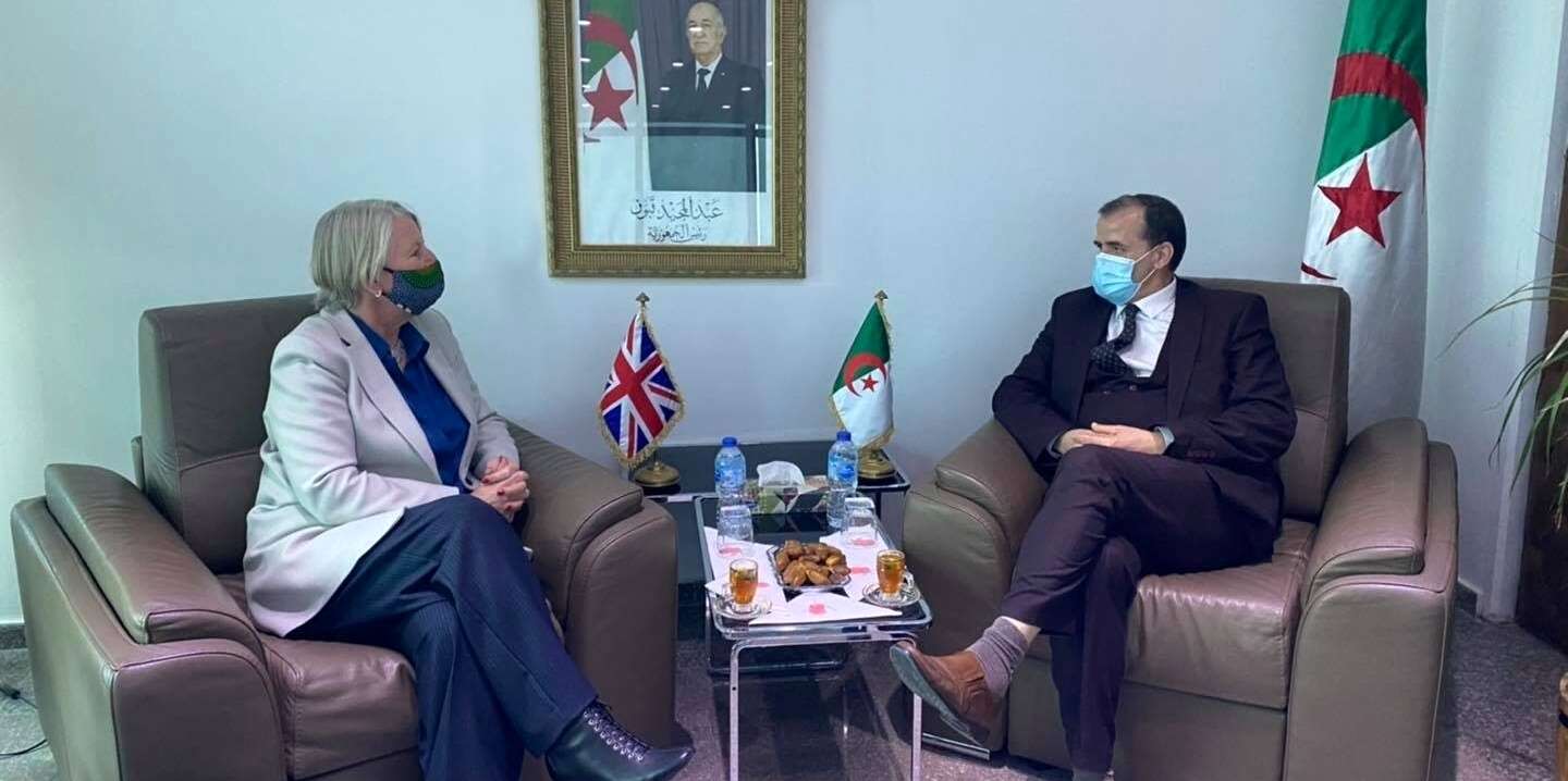 رزيق يدعو إلى تفعيل مجلس أعمال البلدين.. مساعي لترقية المبادلات التجارية بين الجزائر وبريطانيا