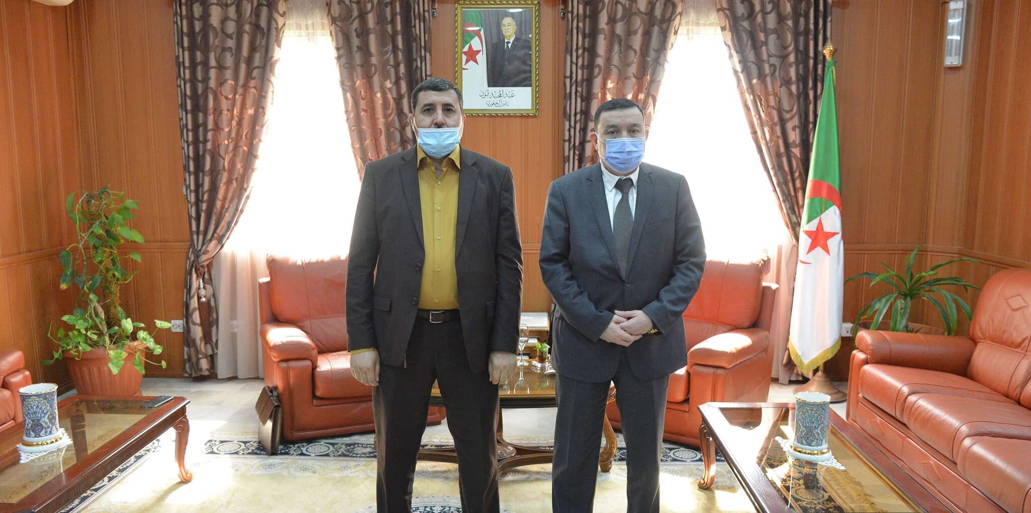 واجعوط: اتفاق مع الوظيف العمومي لتوظيف خريجي المدارس العليا بالانتداب.. مذكرات لأساتذة الابتدائي “قريبا” وإعفاء من المهام غير البيداغوجية