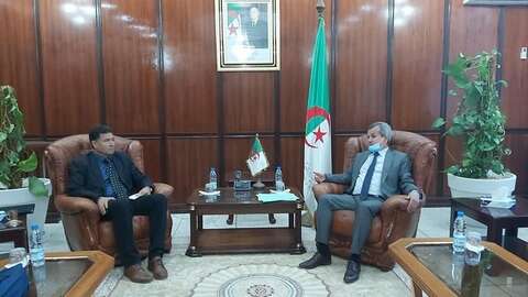 مؤكدا على أهمية الحوار… وزير الصحة يلتقي بالنقابة الوطنية للأطباء العامون
