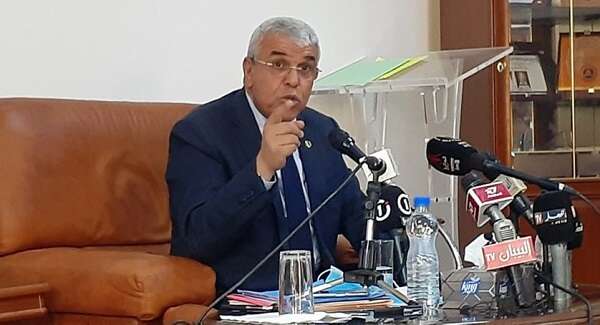 والي بشار يكشف عن تلاعب بياطرة ومسؤولين بالنخالة الموجهة للموالين  