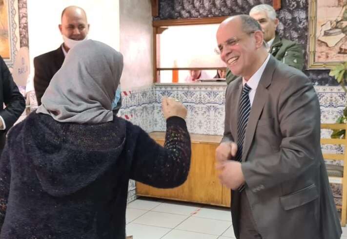باشا ينوه بدور المرأة الجزائرية للنهوض بقطاع الصناعة
