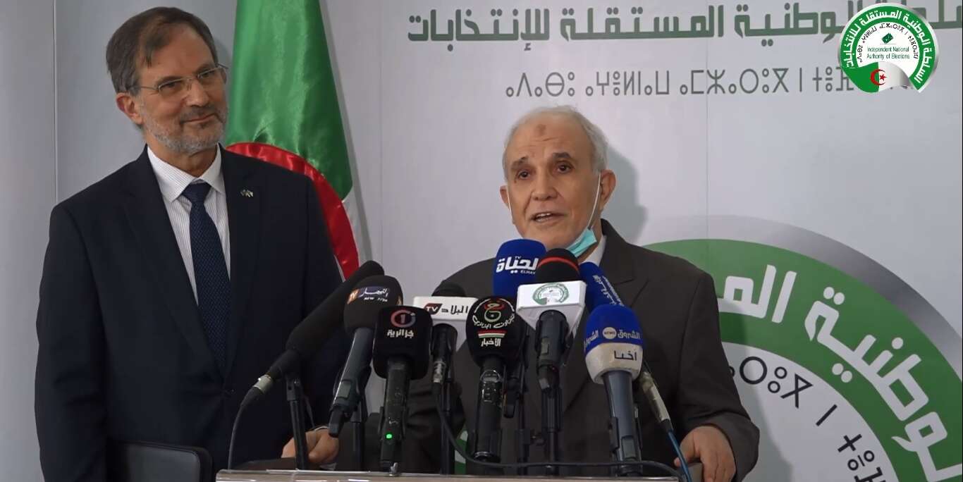 محمد شرفي: صدور قانون الإنتخابات قريبا