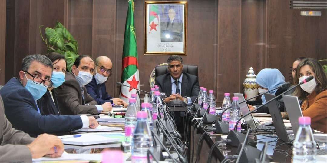 بلعريبي يأمر بتسريع وتيرة إنجاز السكنات بمختلف الصيغ