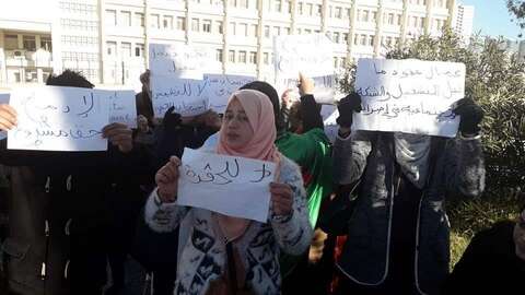 برج بوعريريج.. عمال عقود ما قبل التشغيل يطالبون بتطبيق المرسوم التنفيذي